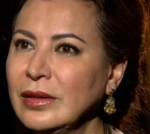 الفلسطينية رائدة طه تحمل قضية شعبها على المسرح بدل الحقيبة الدبلوماسية الفلسطينية رائدة طه تحمل قضية شعبها على المسرح بدل الحقيبة الدبلوماسية